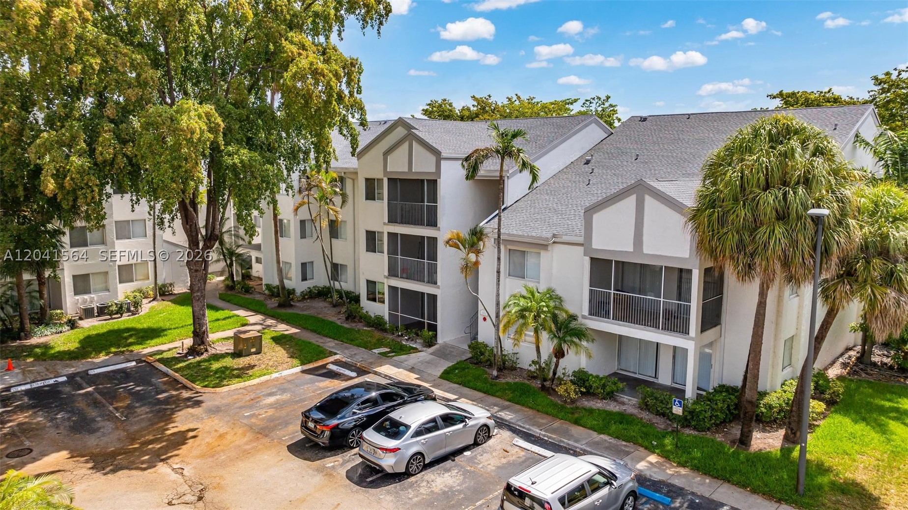SUN VISTA GARDENS CONDO - Residential Lease