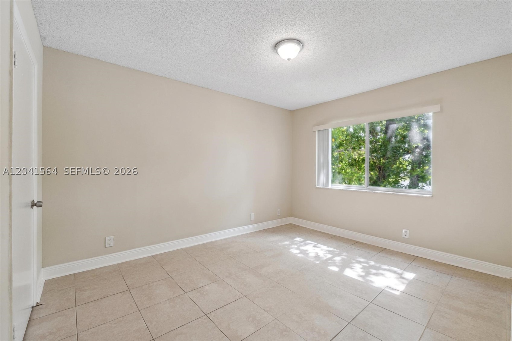 SUN VISTA GARDENS CONDO - Residential Lease