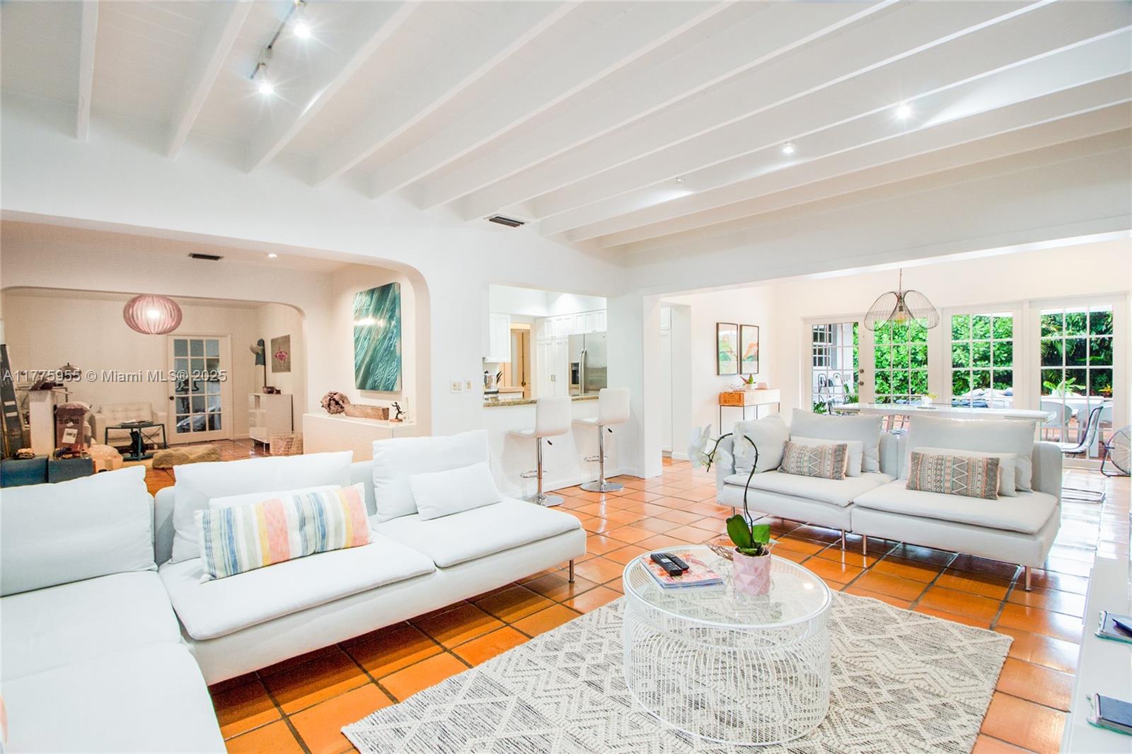 TROPICAL ISLE HOMES SUB 4 - Residential Lease