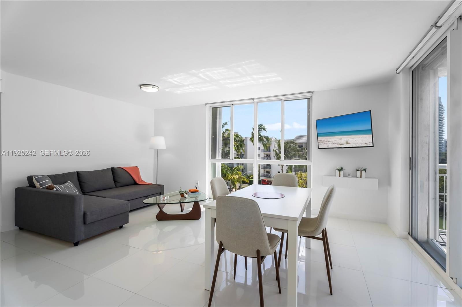 WEST BAY PLAZA CONDO - Residential