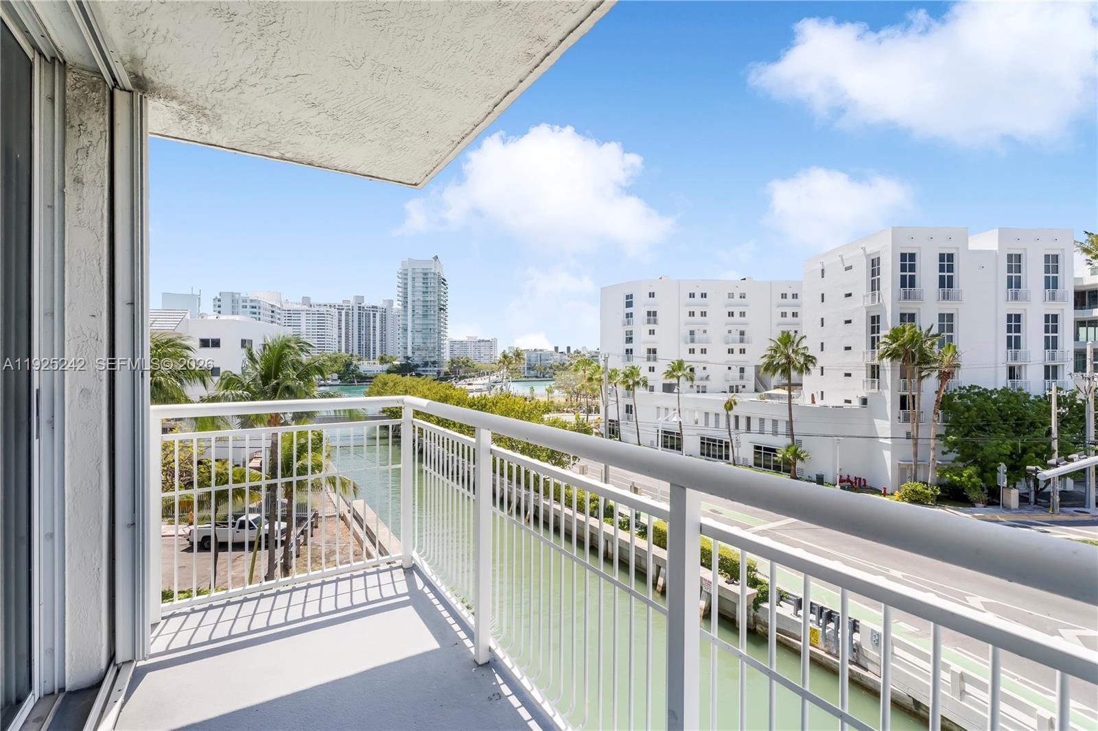WEST BAY PLAZA CONDO - Residential