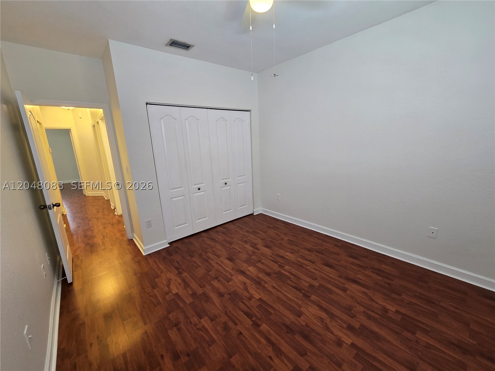 EMERALD LAKES - Residential Lease