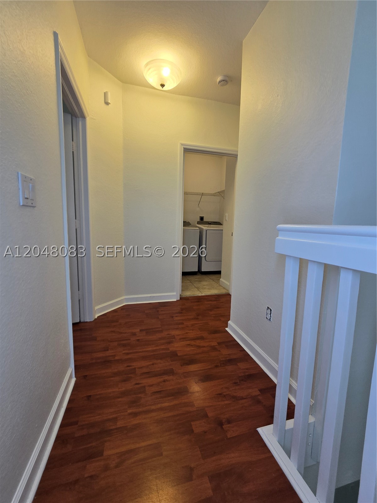 EMERALD LAKES - Residential Lease