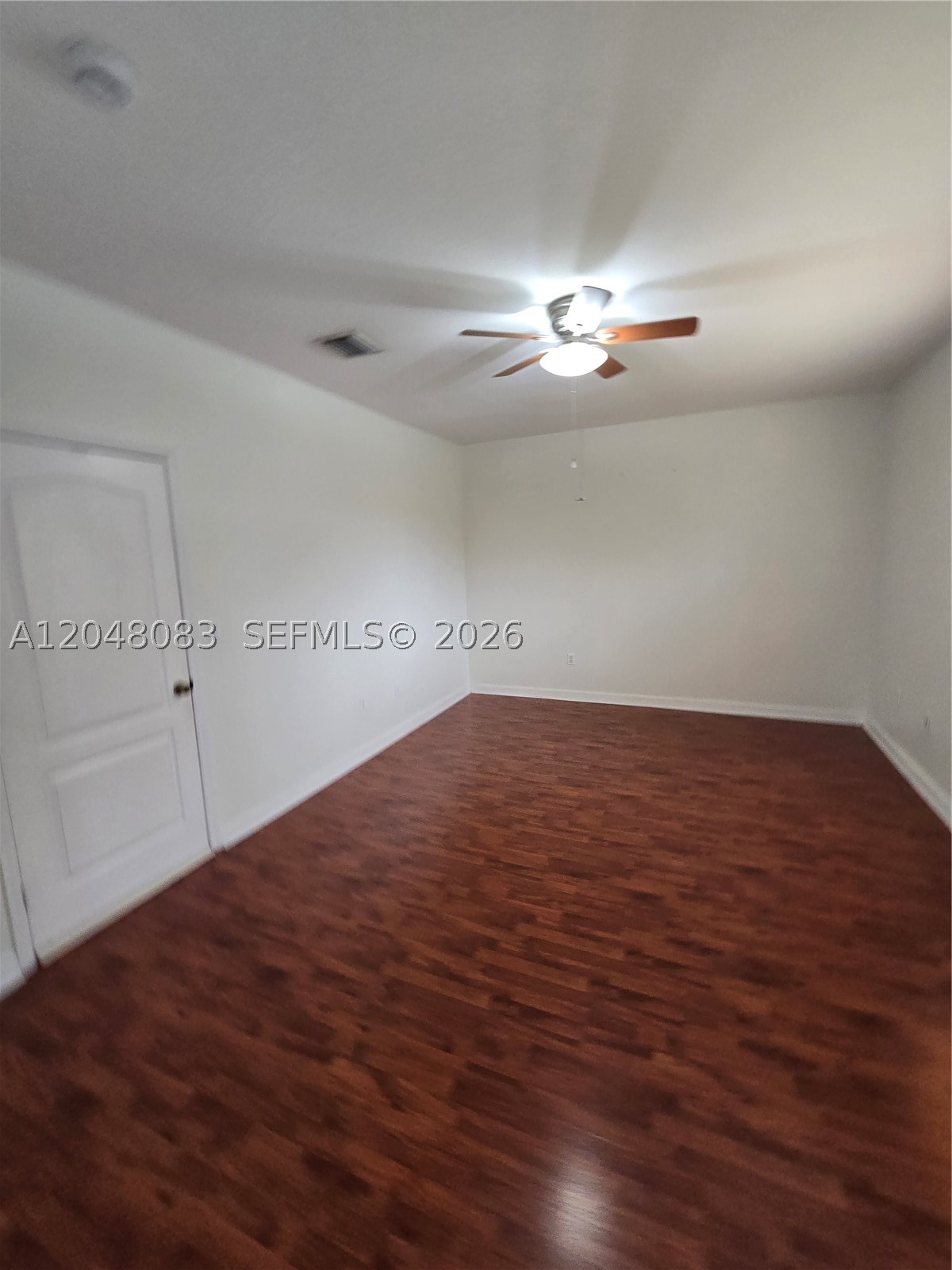 EMERALD LAKES - Residential Lease
