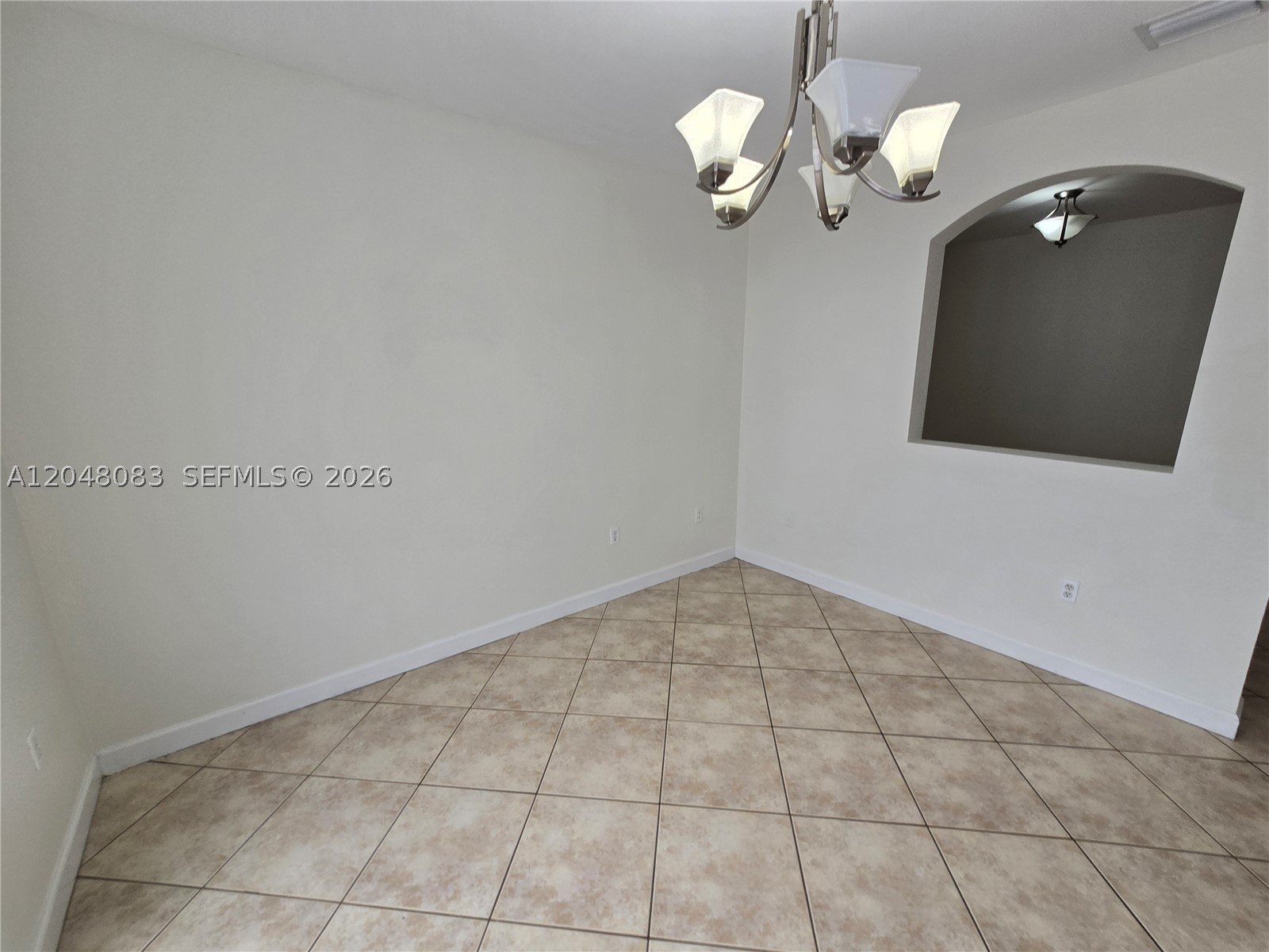 EMERALD LAKES - Residential Lease
