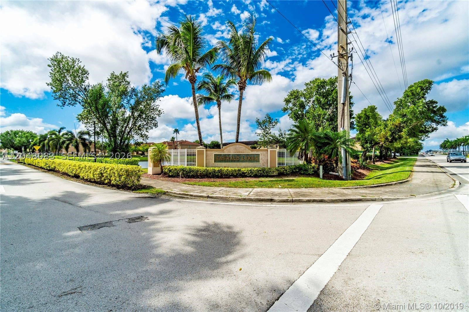 EMERALD LAKES - Residential Lease