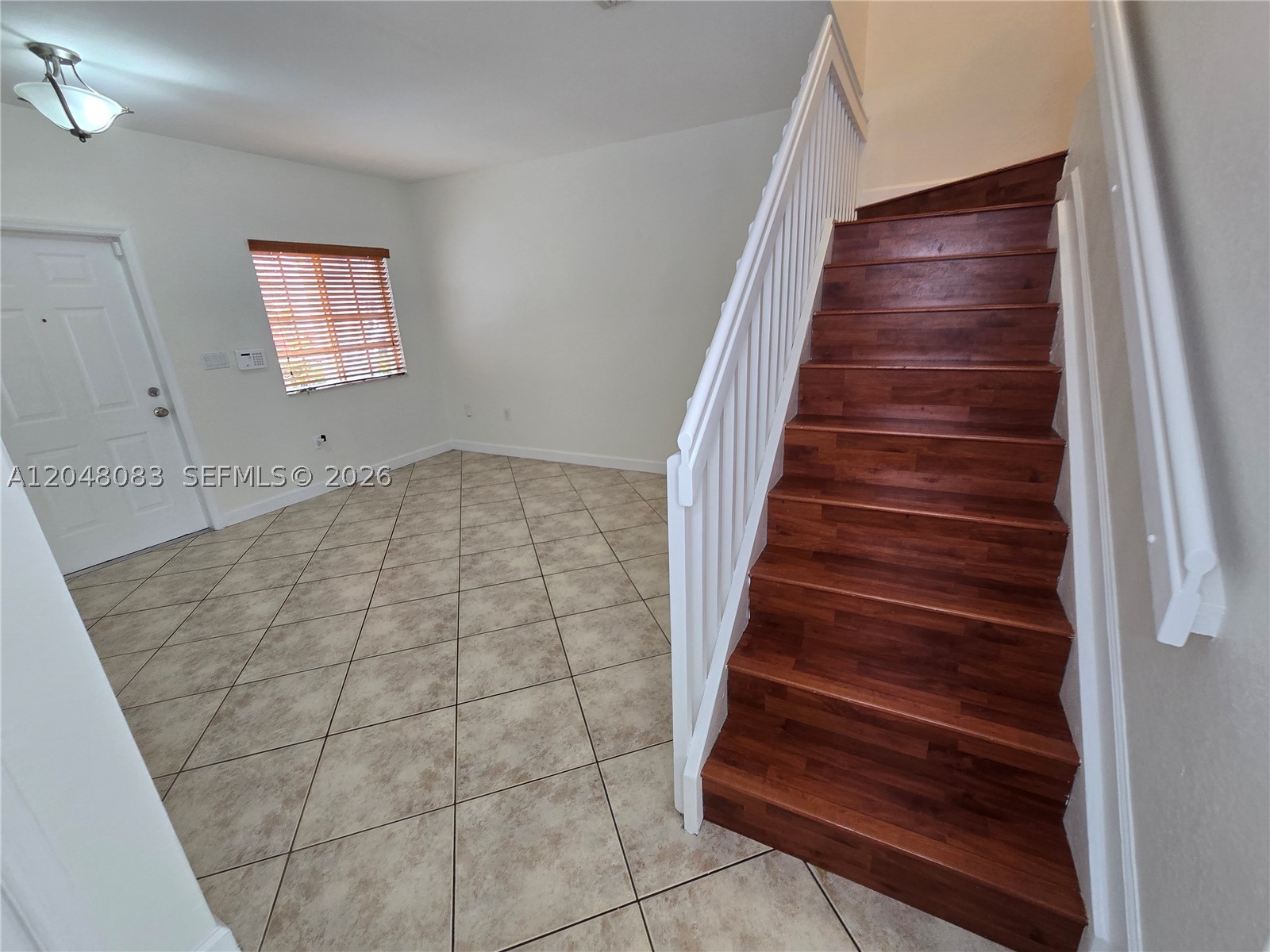 EMERALD LAKES - Residential Lease