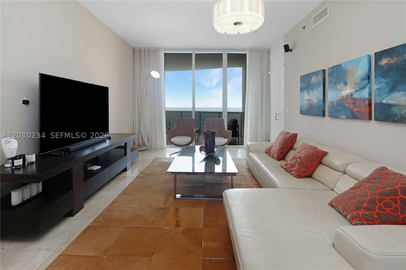 TDR TOWER II CONDO - Residential