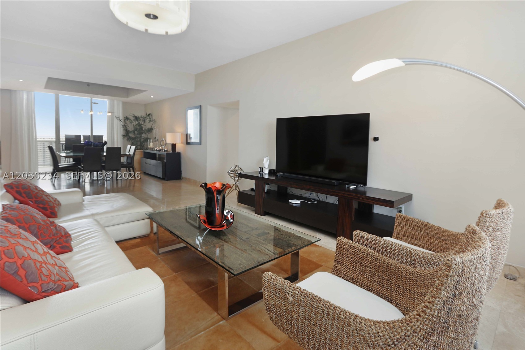 TDR TOWER II CONDO - Residential
