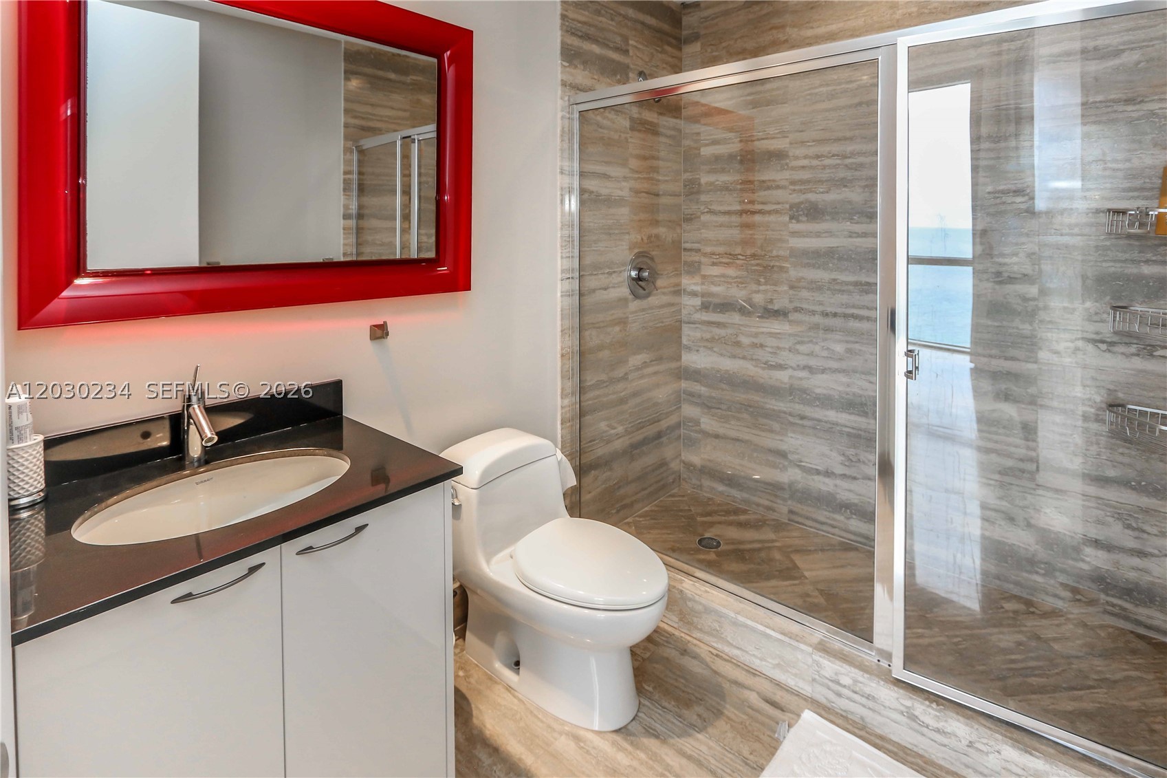 TDR TOWER II CONDO - Residential