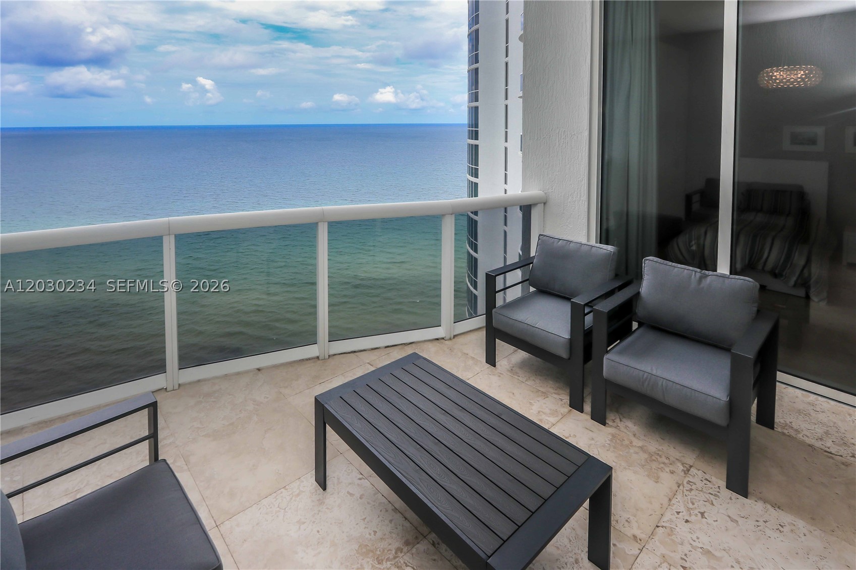 TDR TOWER II CONDO - Residential
