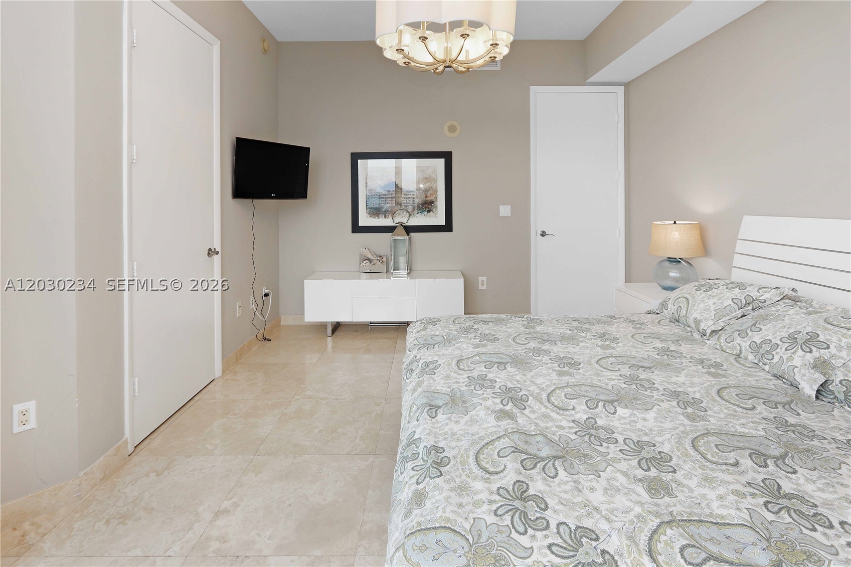 TDR TOWER II CONDO - Residential
