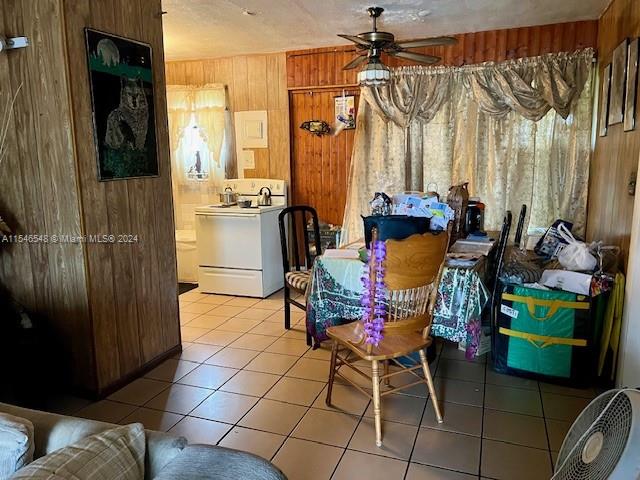 MYRTLE GROVE - Residential