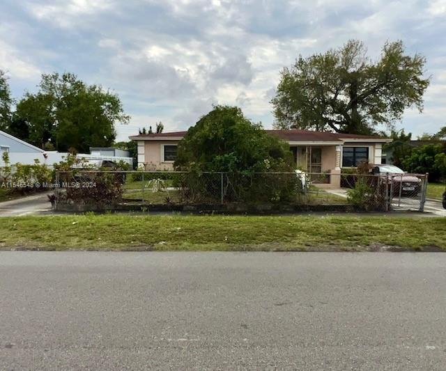 MYRTLE GROVE - Residential