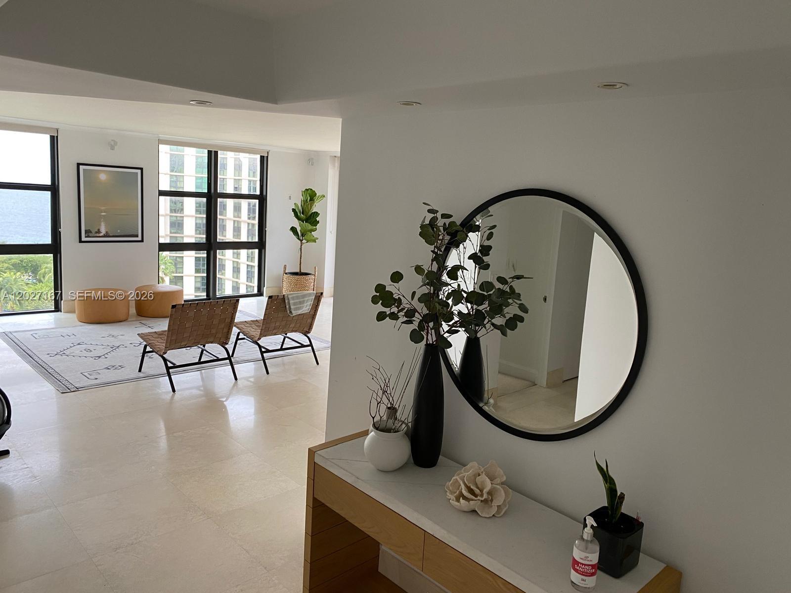TOWERS OF KEY BISCAYNE CO - Residential Lease