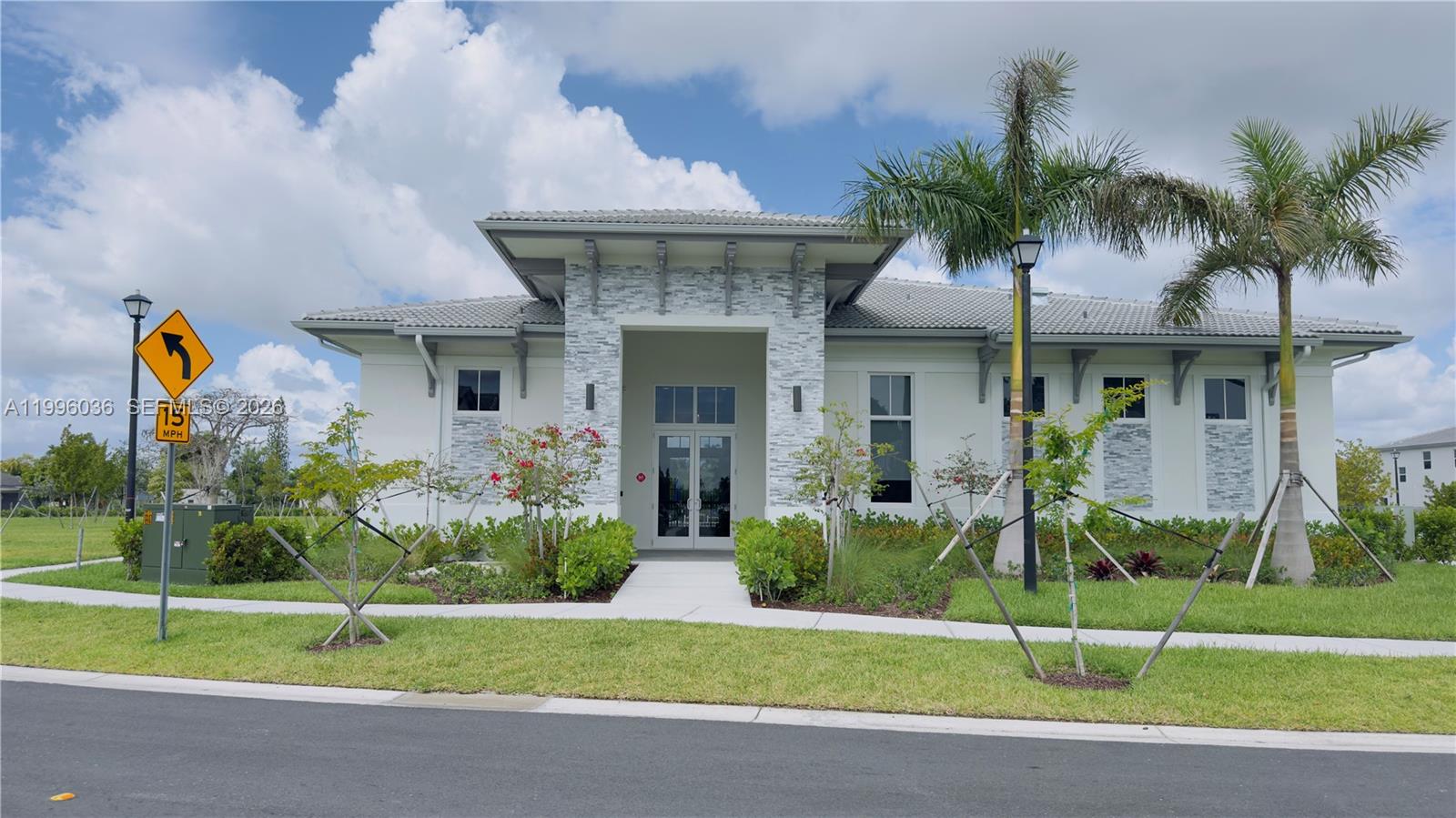 Cedar Pointe - Residential