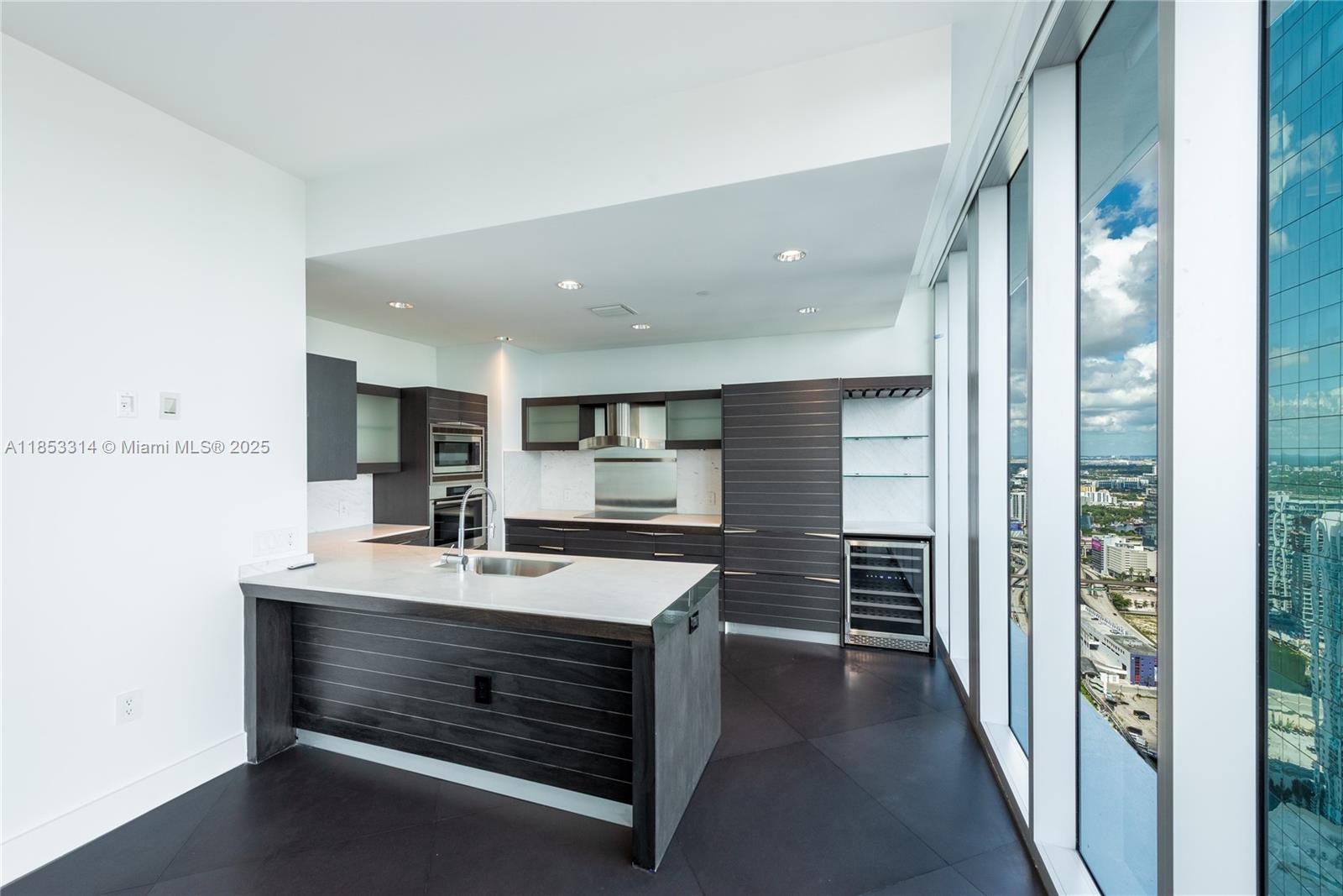 EPIC WEST CONDO - Residential Lease