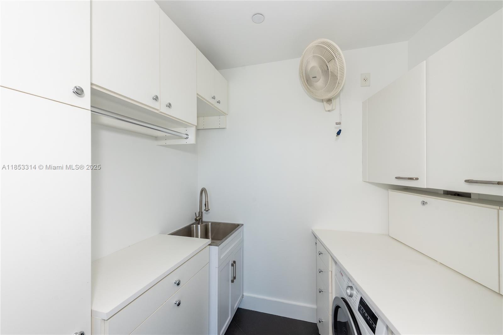 EPIC WEST CONDO - Residential Lease
