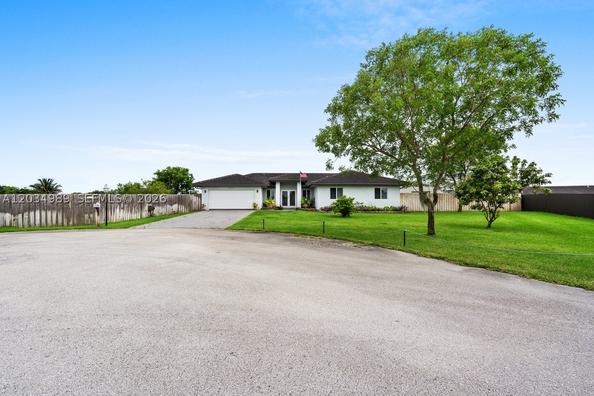 ZAMORA ESTATES - Residential