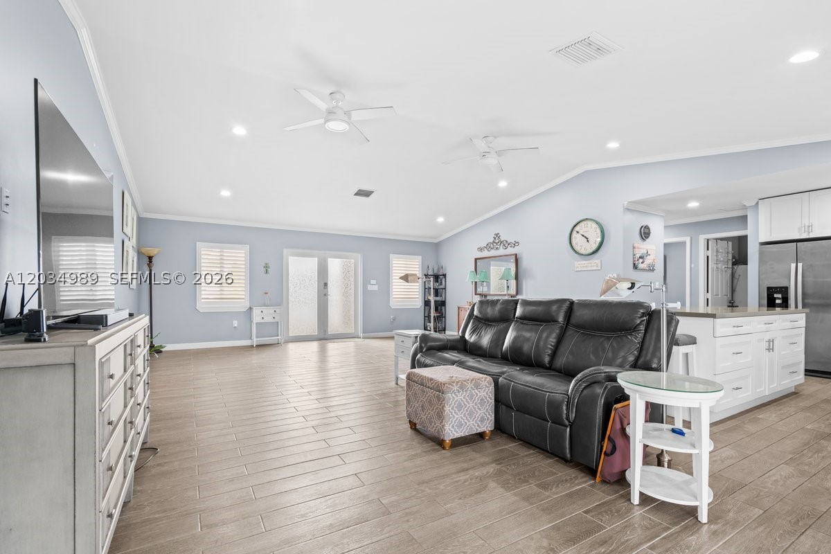 ZAMORA ESTATES - Residential