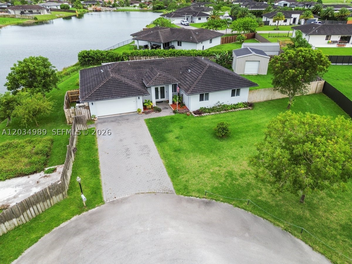 ZAMORA ESTATES - Residential