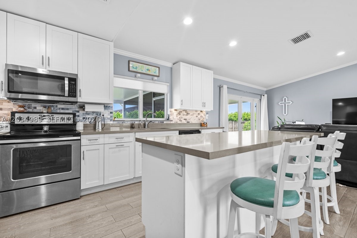 ZAMORA ESTATES - Residential
