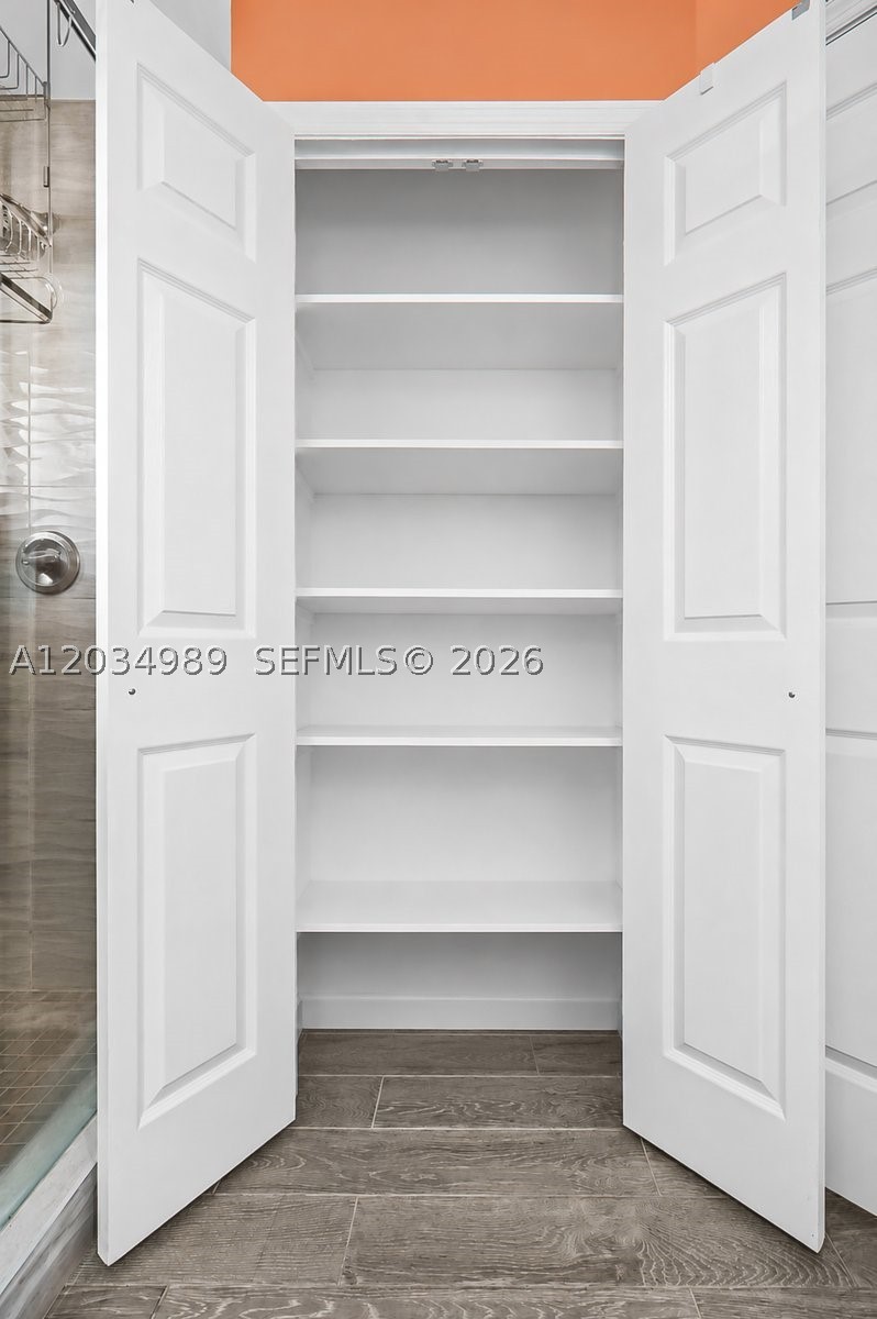 ZAMORA ESTATES - Residential