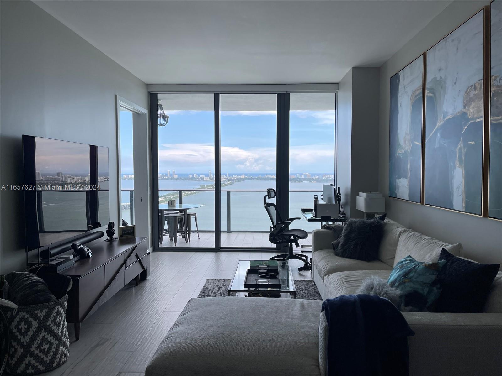 GRAN PARAISO CONDO - Residential Lease