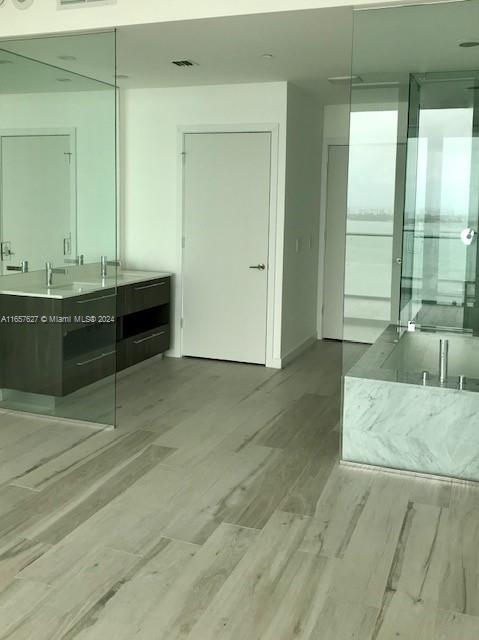 GRAN PARAISO CONDO - Residential Lease