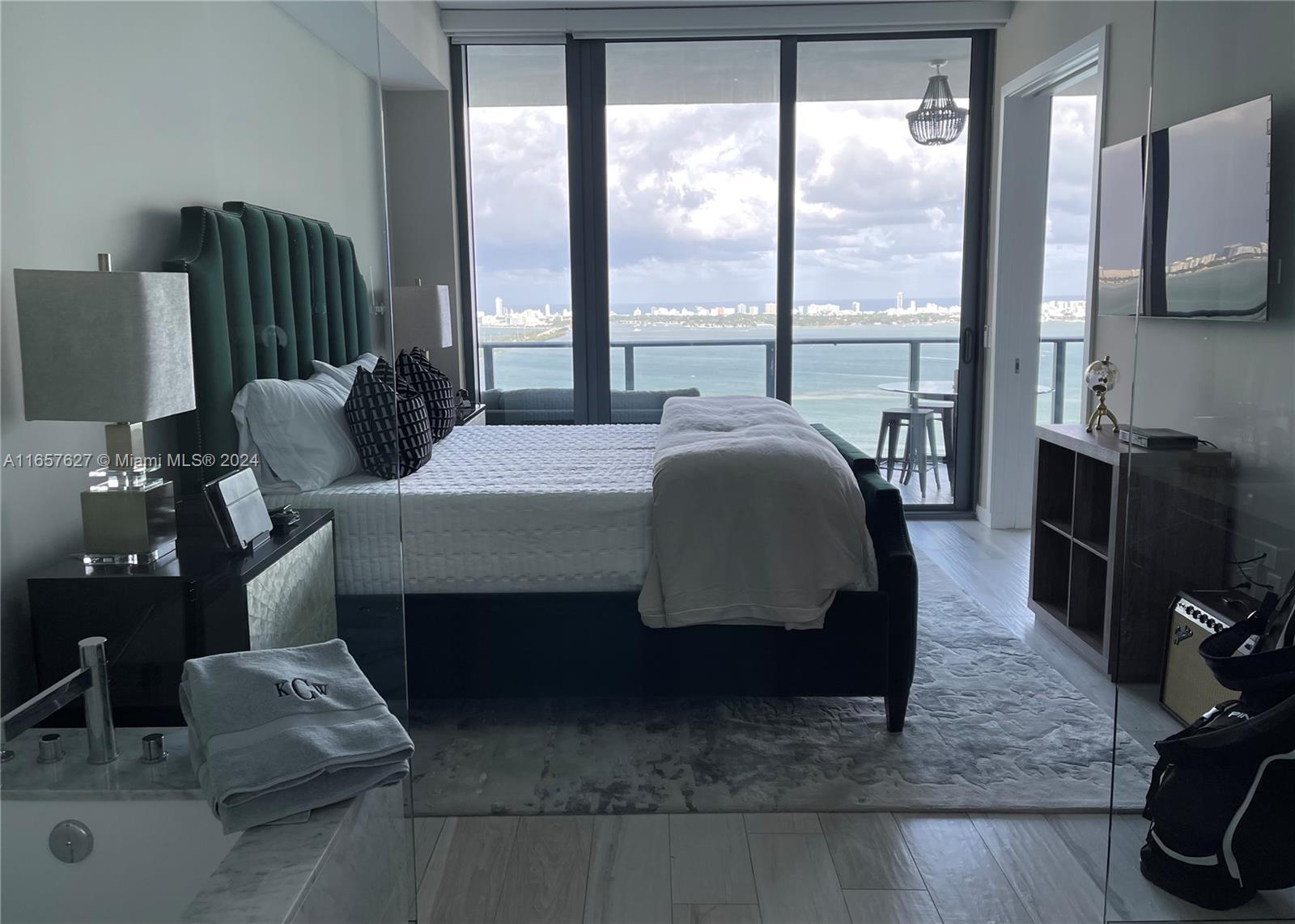 GRAN PARAISO CONDO - Residential Lease