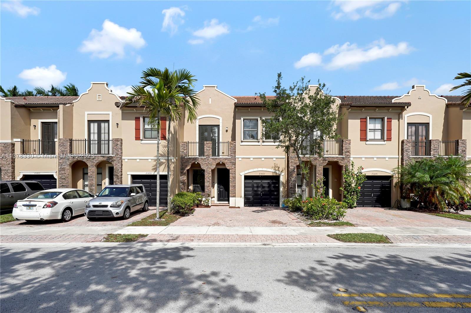 SILVER PALM EAST SEC TWO - Residential