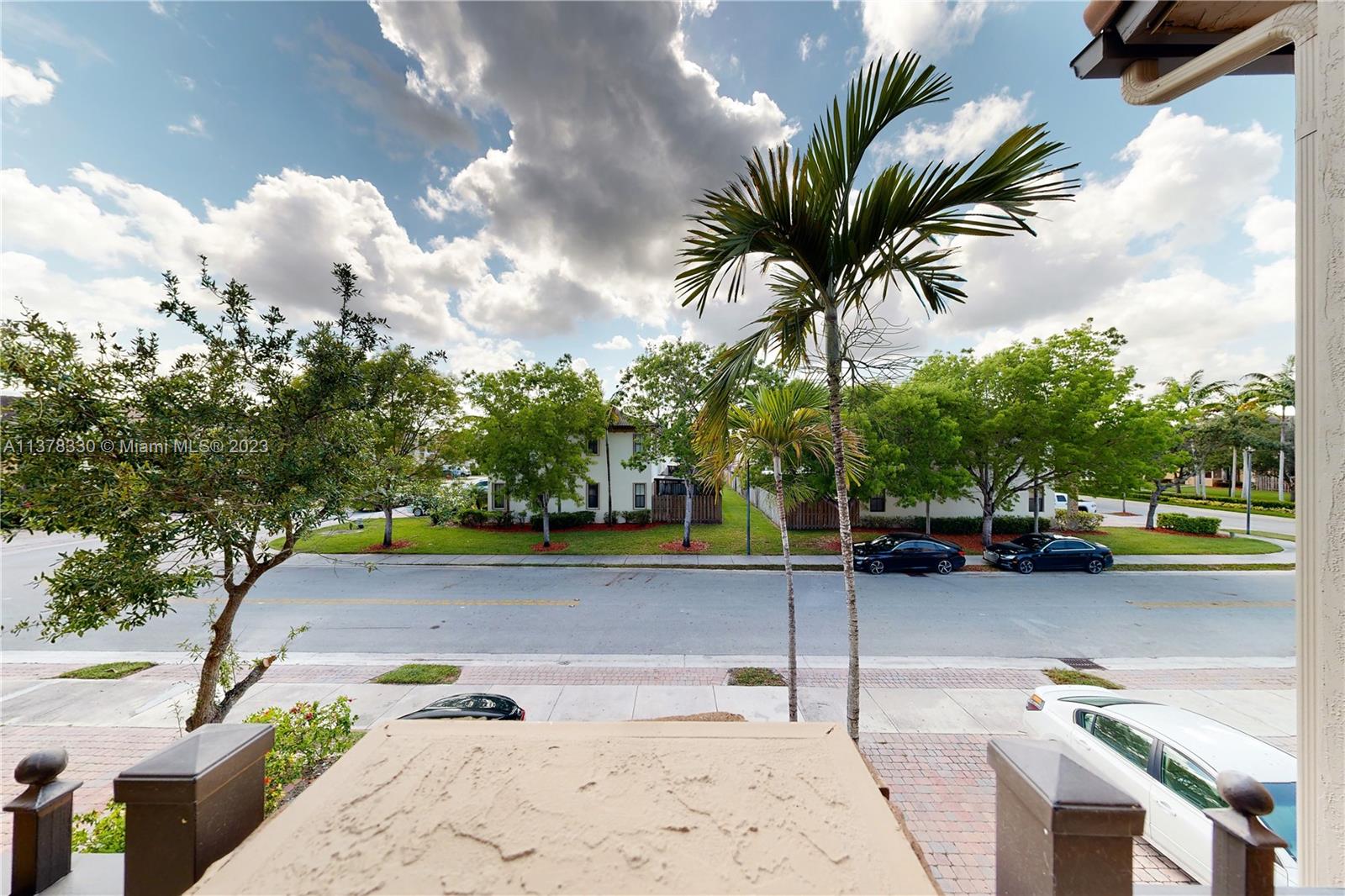 SILVER PALM EAST SEC TWO - Residential