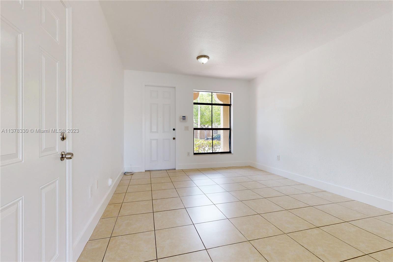 SILVER PALM EAST SEC TWO - Residential