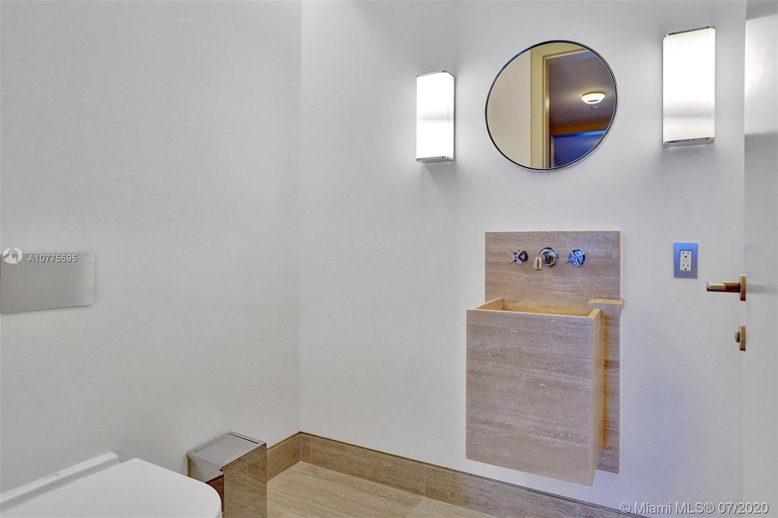 SURF CLUB CONDO - Residential