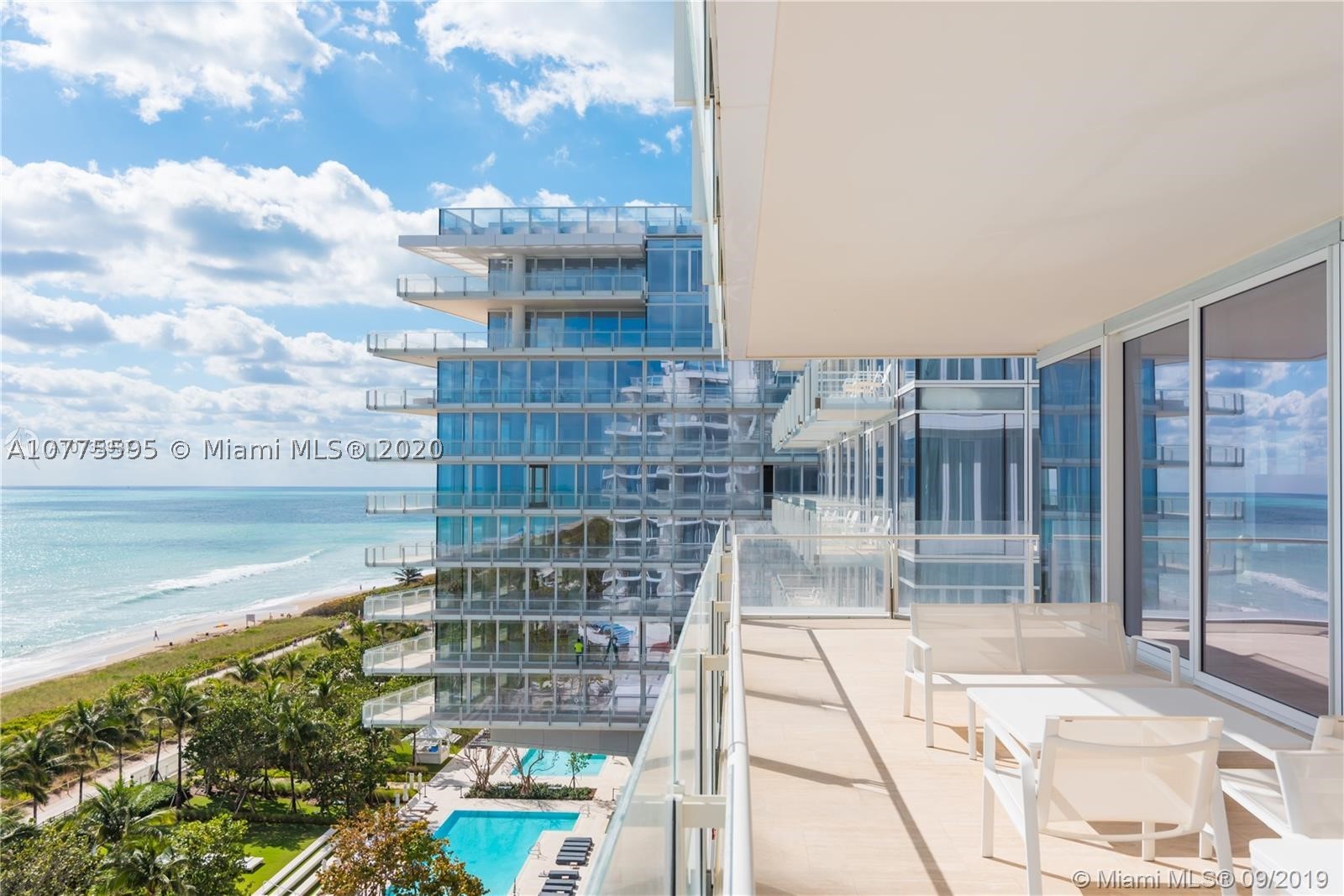 SURF CLUB CONDO - Residential
