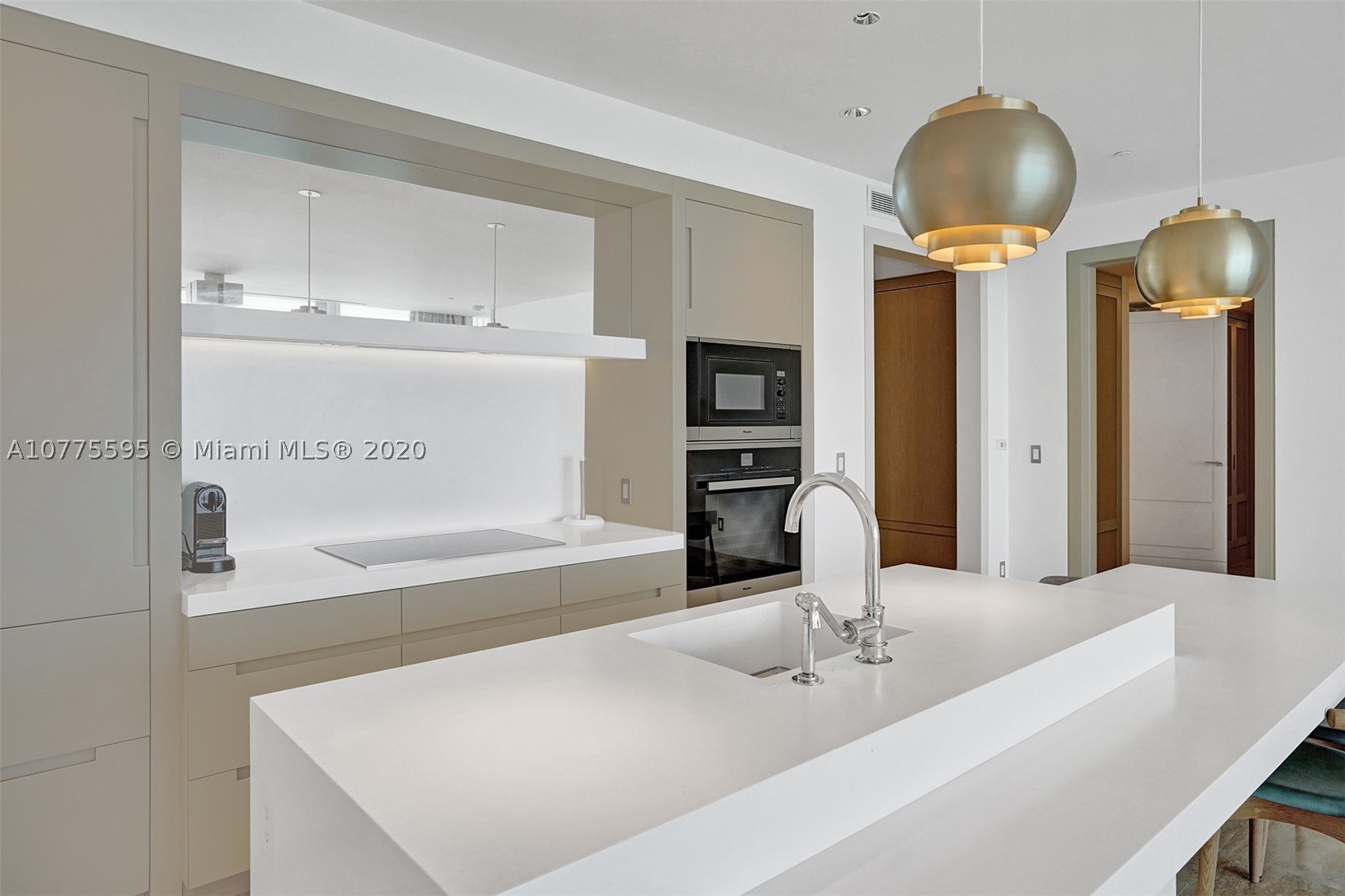 SURF CLUB CONDO - Residential