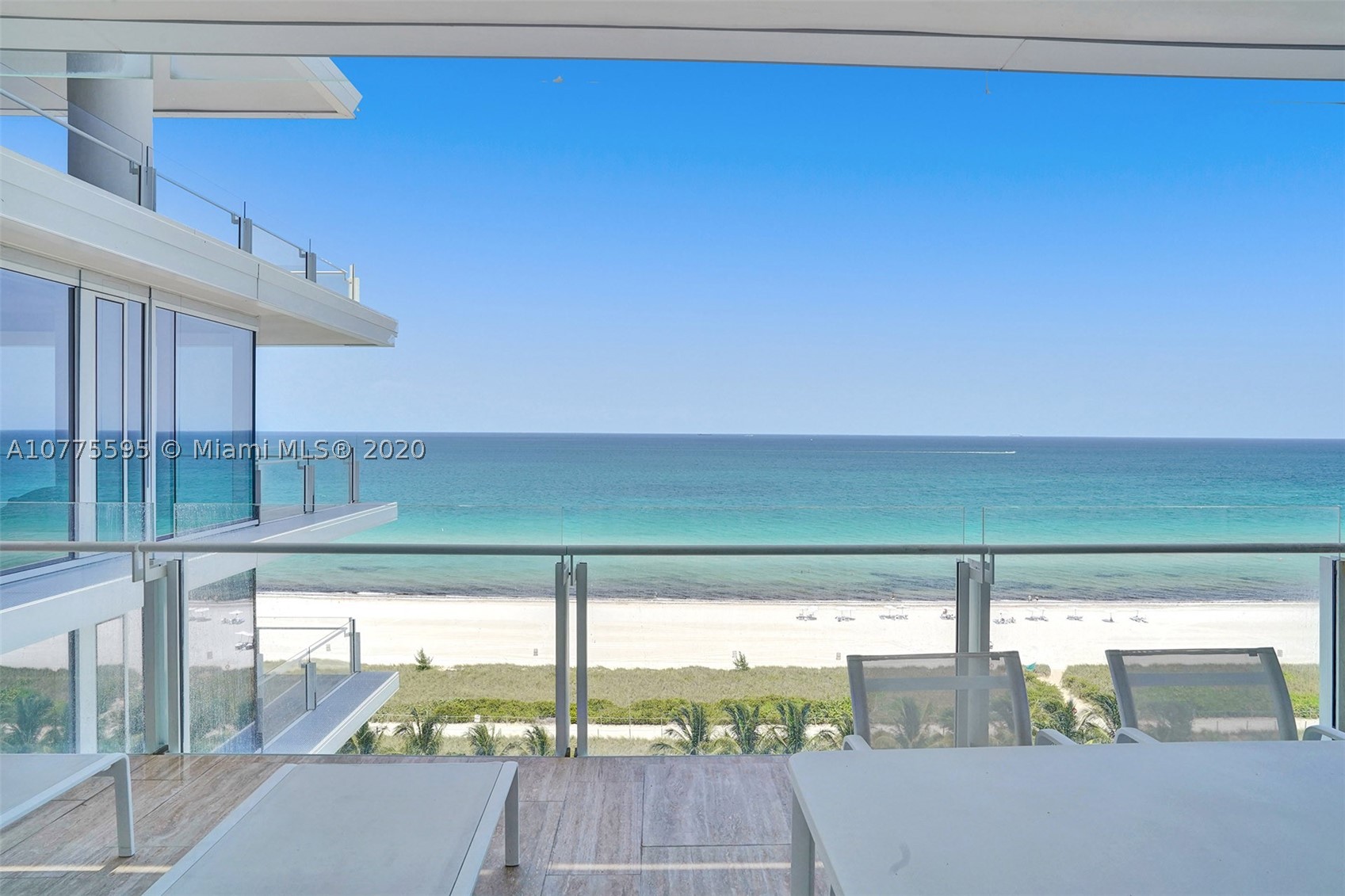 SURF CLUB CONDO - Residential