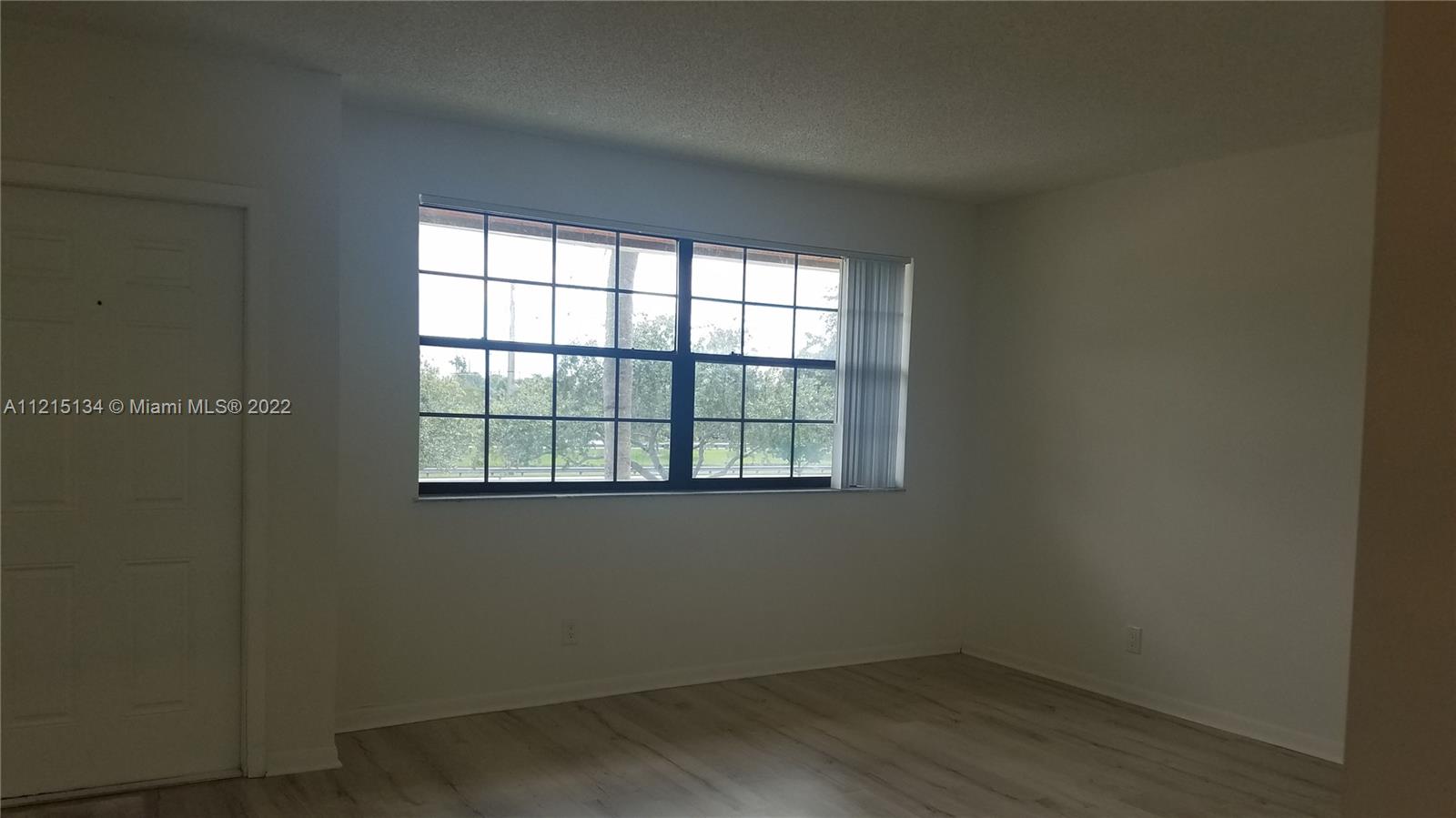 COUNTRY PARK CONDO - Residential Lease