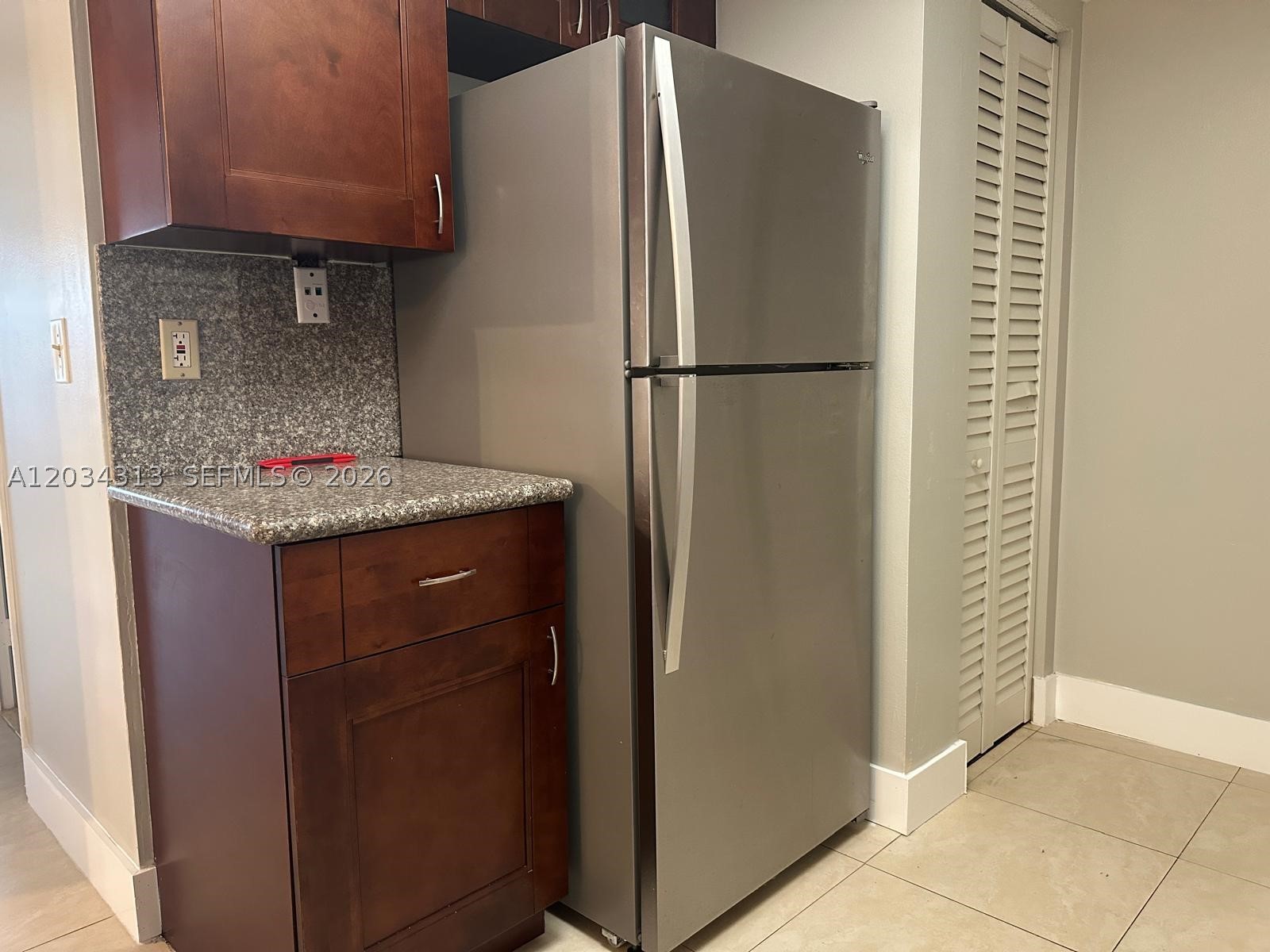 VISCONTI CONDO - Residential Lease