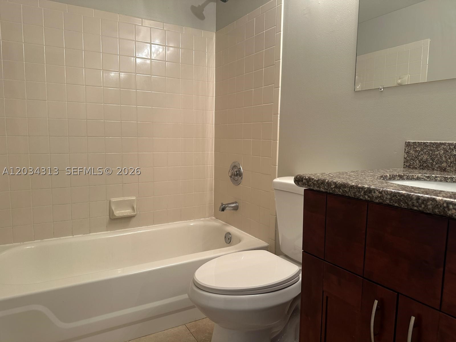 VISCONTI CONDO - Residential Lease