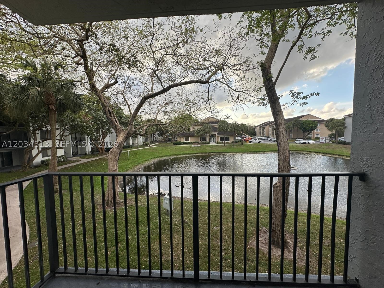 VISCONTI CONDO - Residential Lease