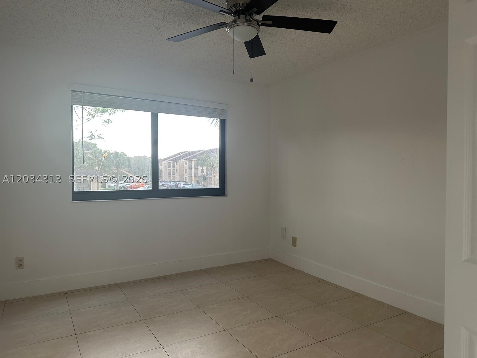 VISCONTI CONDO - Residential Lease