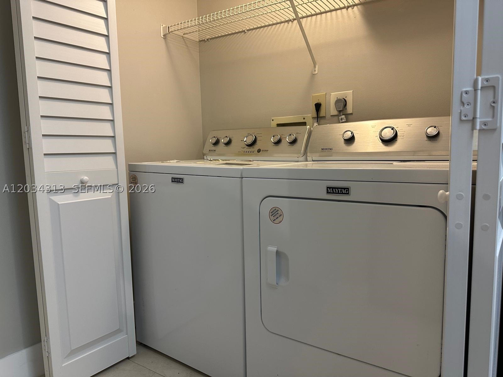 VISCONTI CONDO - Residential Lease