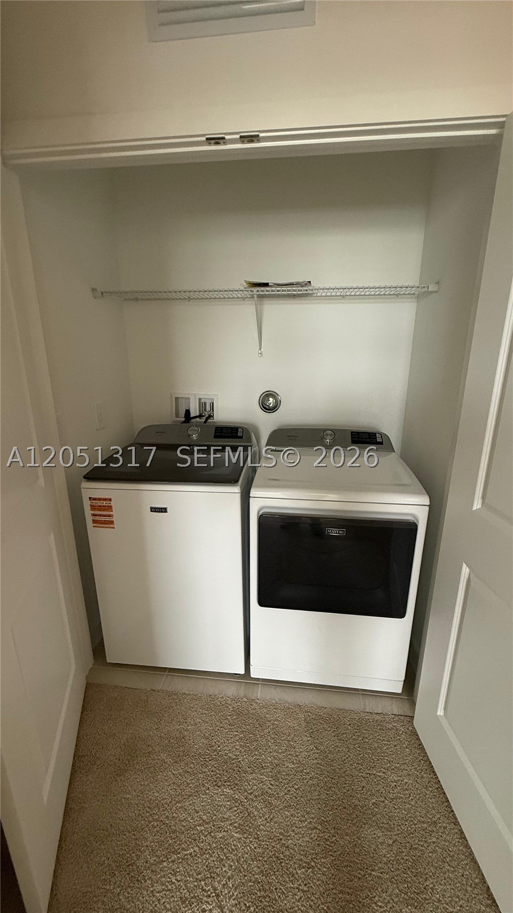 LAKESIDE LANDING - Residential Lease