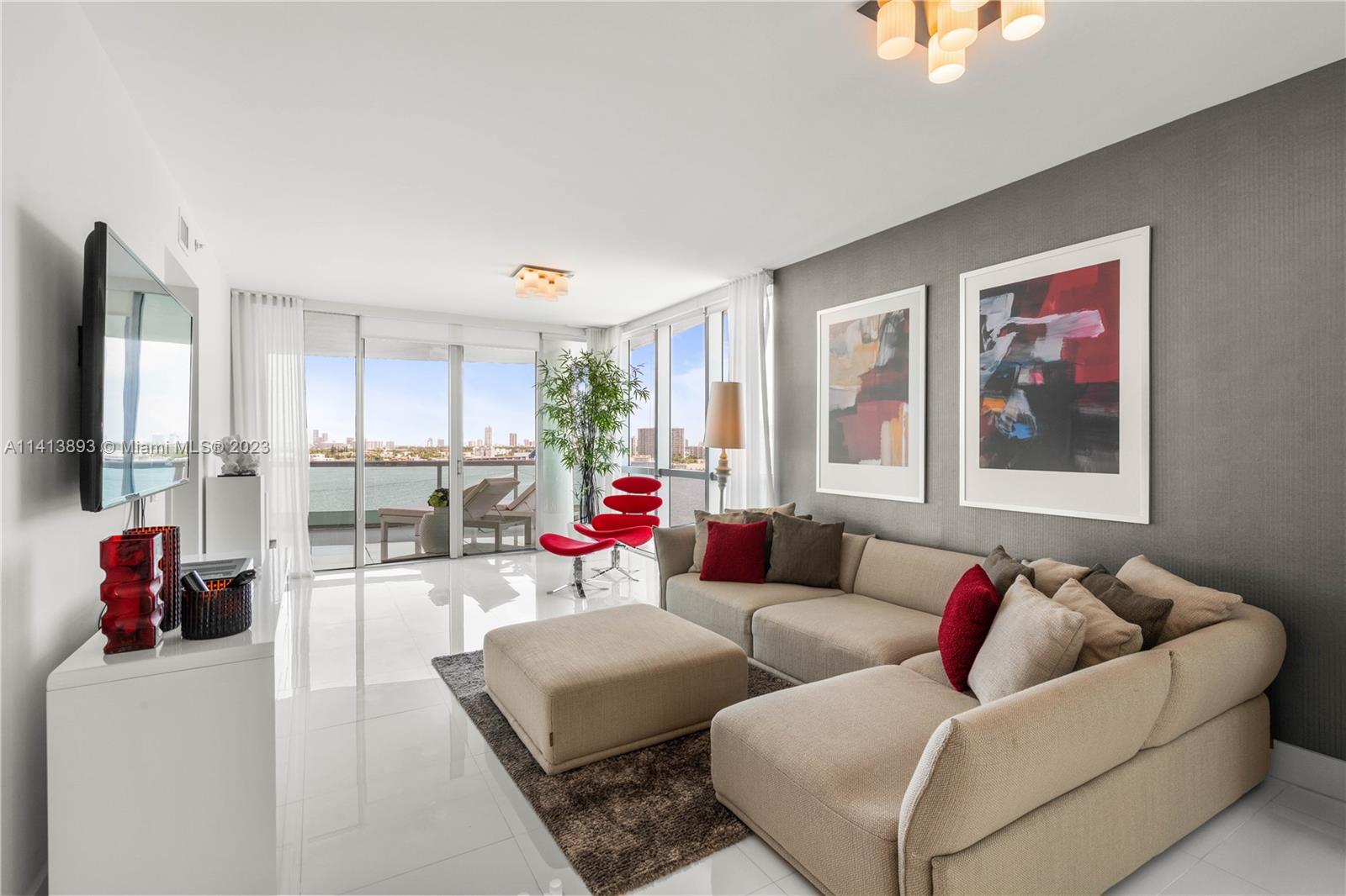 CIELO ON THE BAY CONDO - Residential