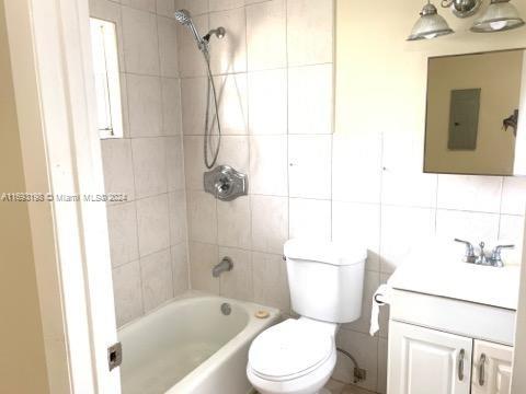 FRIEDLAND MANOR - Residential Lease