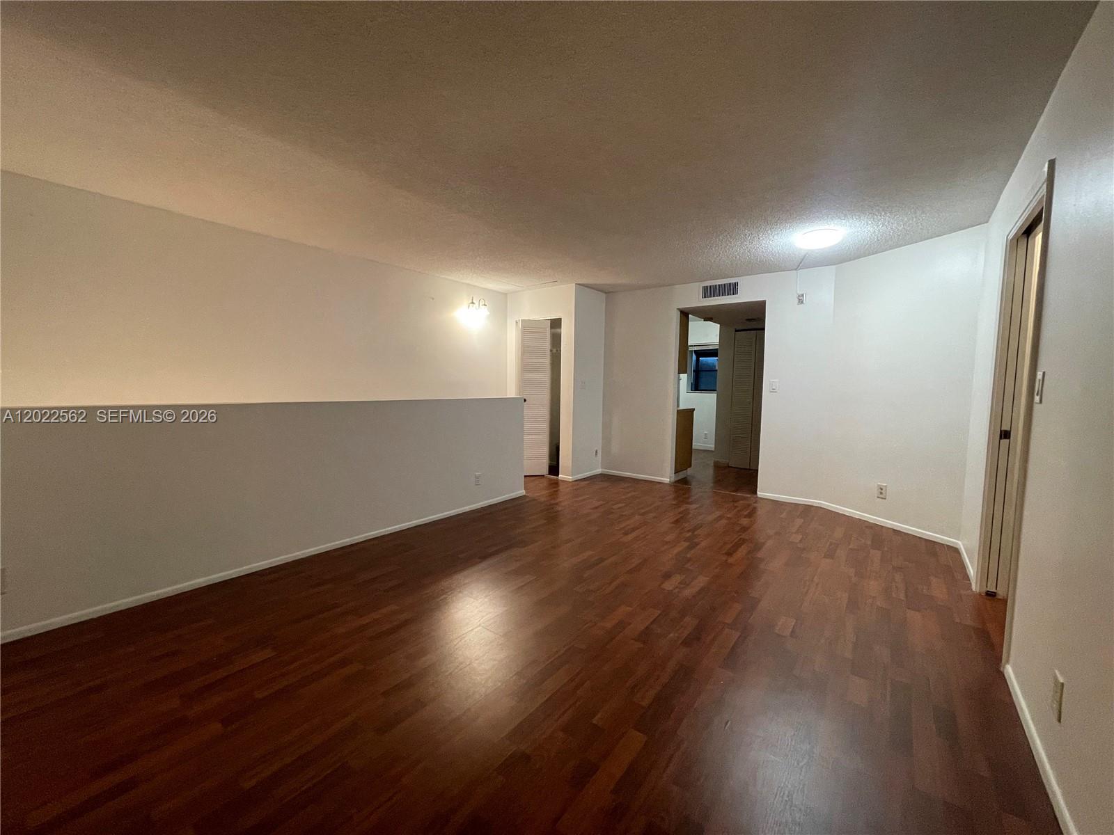 GARDENS NORTH SIX CONDO - Residential Lease