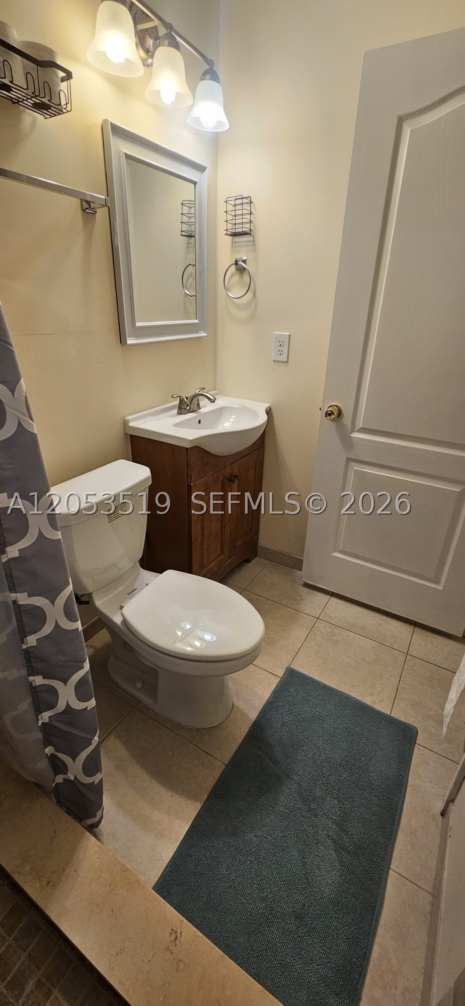 UNIVERSITY PARK - Residential Lease