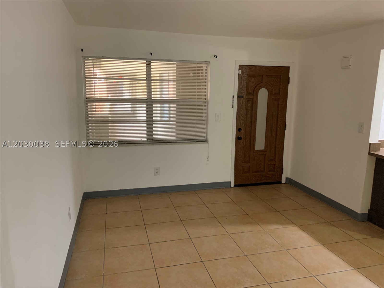 THE PALMS 51 CONDO - Residential Lease