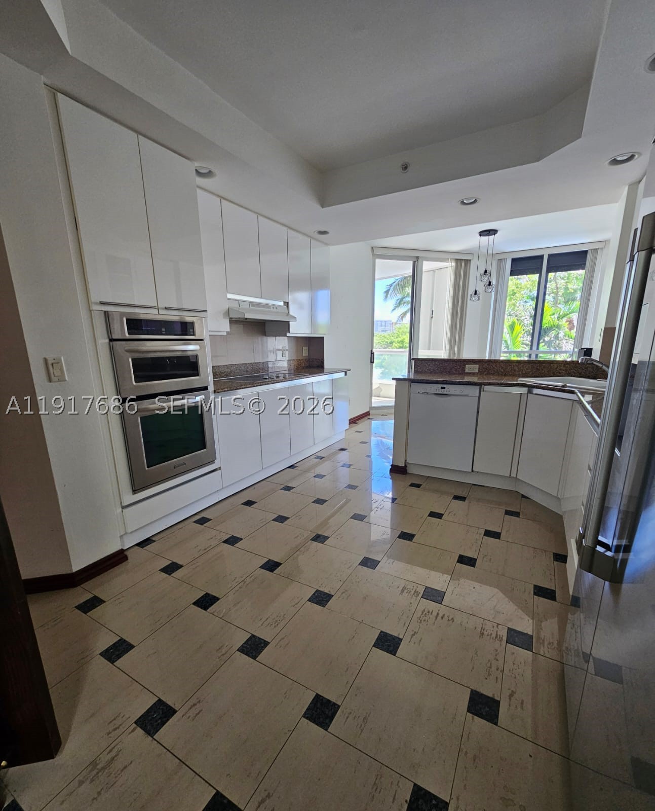 ATLANTIC III AT THE POINT - Residential